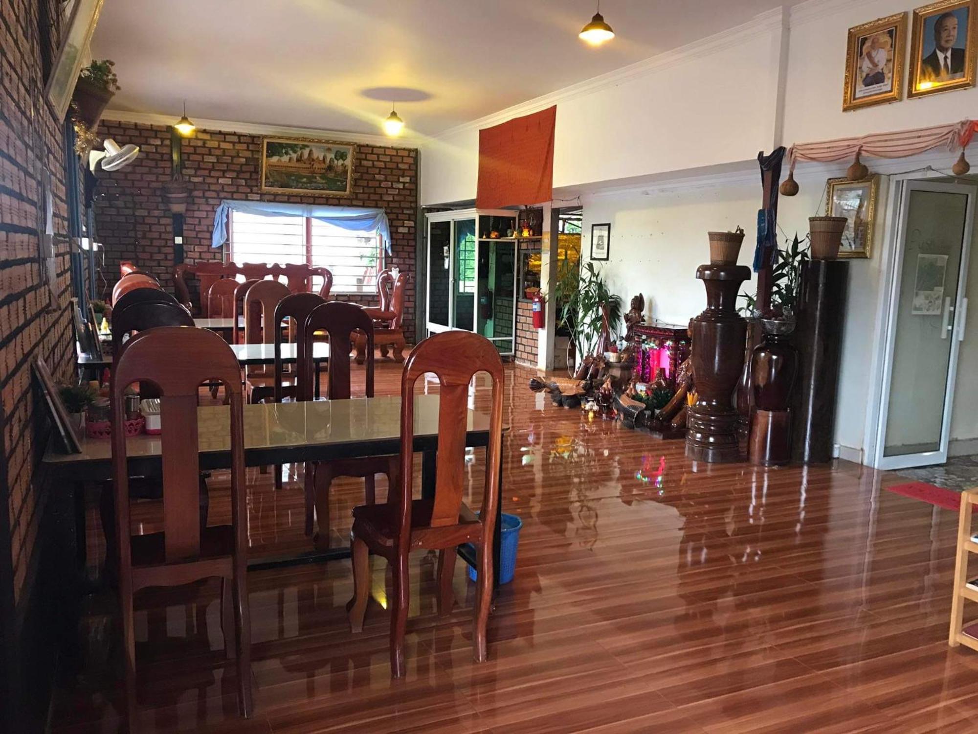 Manel Guesthouse And Restaurant Sen Monourom Dış mekan fotoğraf