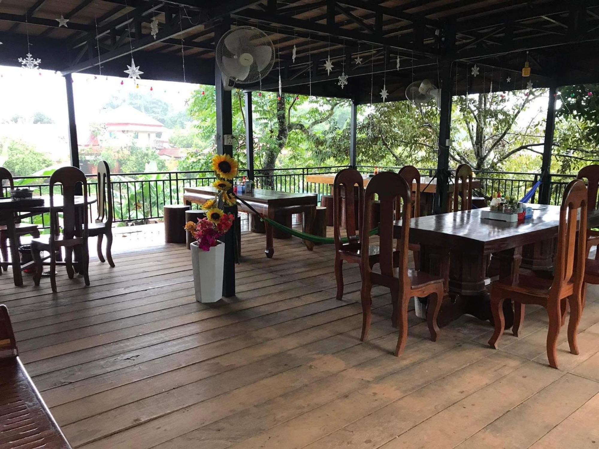 Manel Guesthouse And Restaurant Sen Monourom Dış mekan fotoğraf