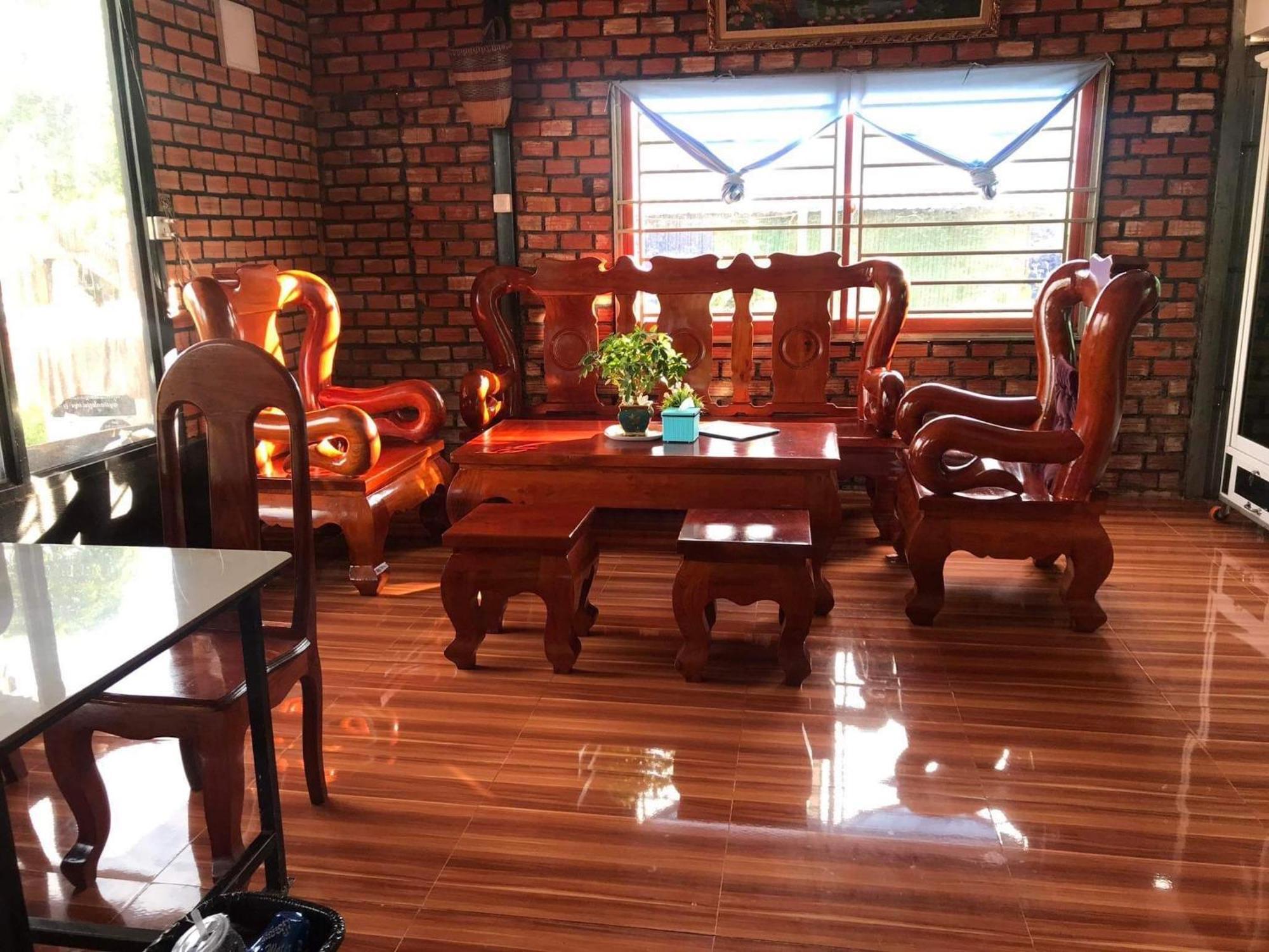 Manel Guesthouse And Restaurant Sen Monourom Dış mekan fotoğraf