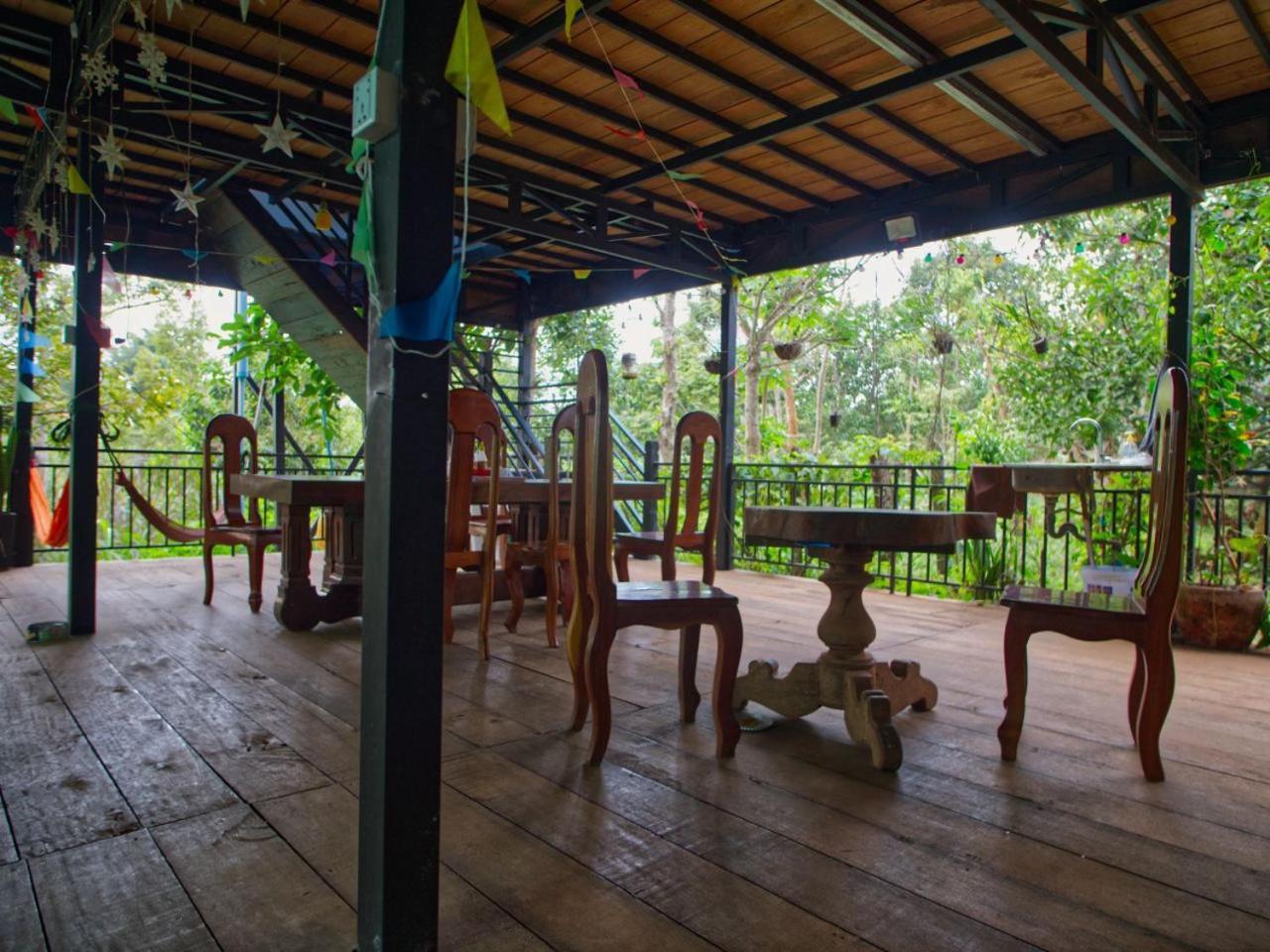 Manel Guesthouse And Restaurant Sen Monourom Dış mekan fotoğraf