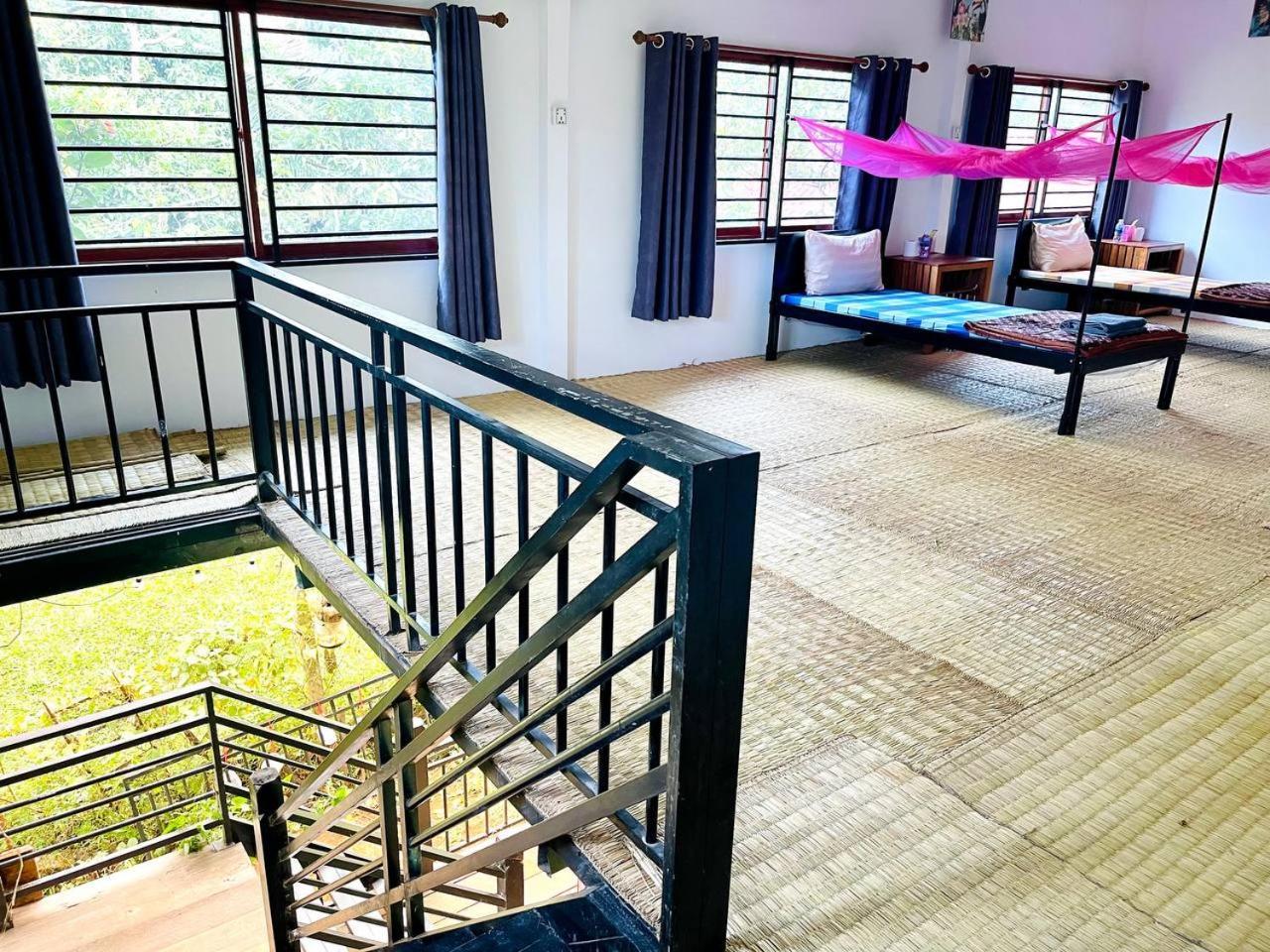 Manel Guesthouse And Restaurant Sen Monourom Dış mekan fotoğraf