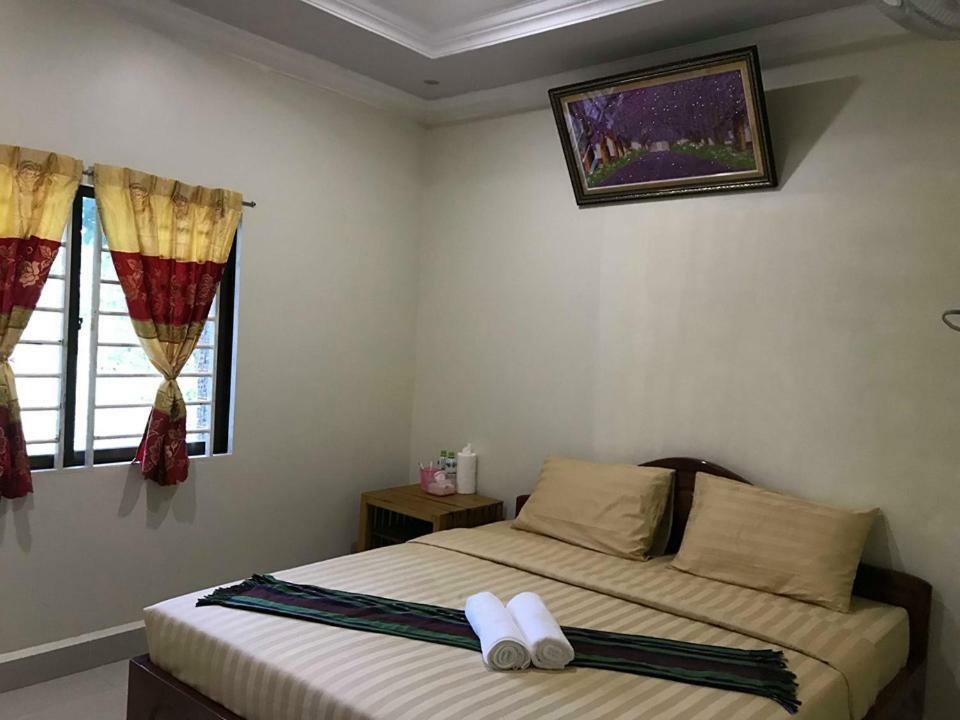 Manel Guesthouse And Restaurant Sen Monourom Dış mekan fotoğraf