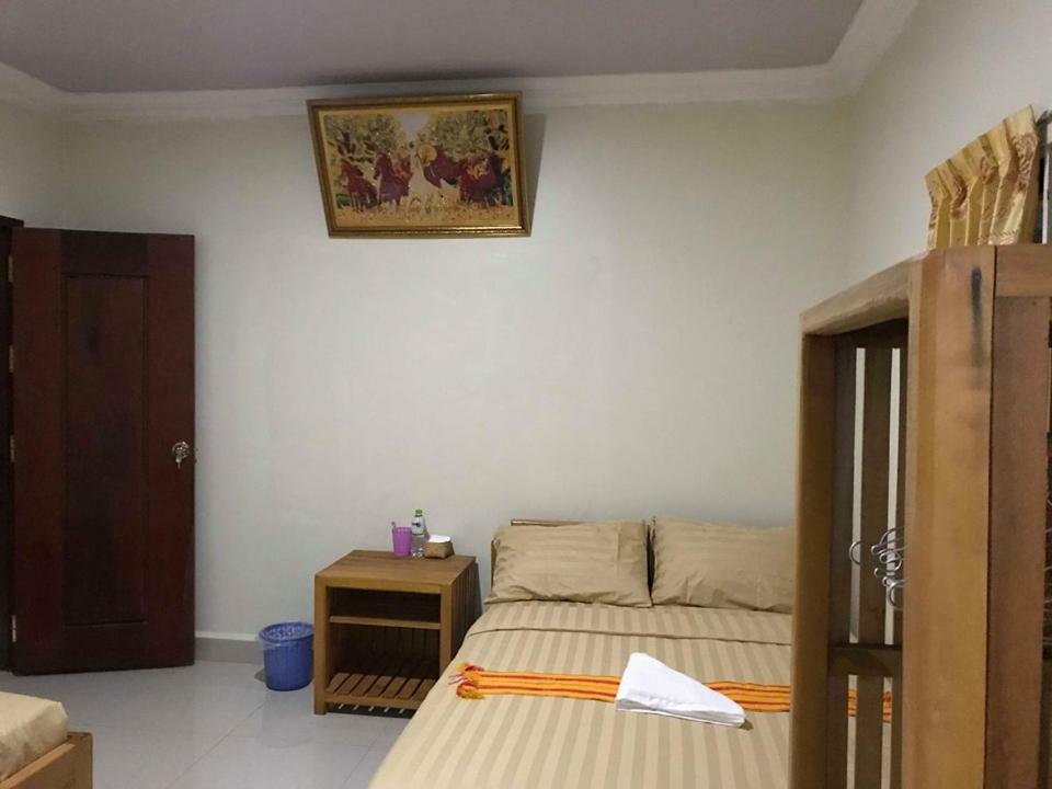Manel Guesthouse And Restaurant Sen Monourom Dış mekan fotoğraf