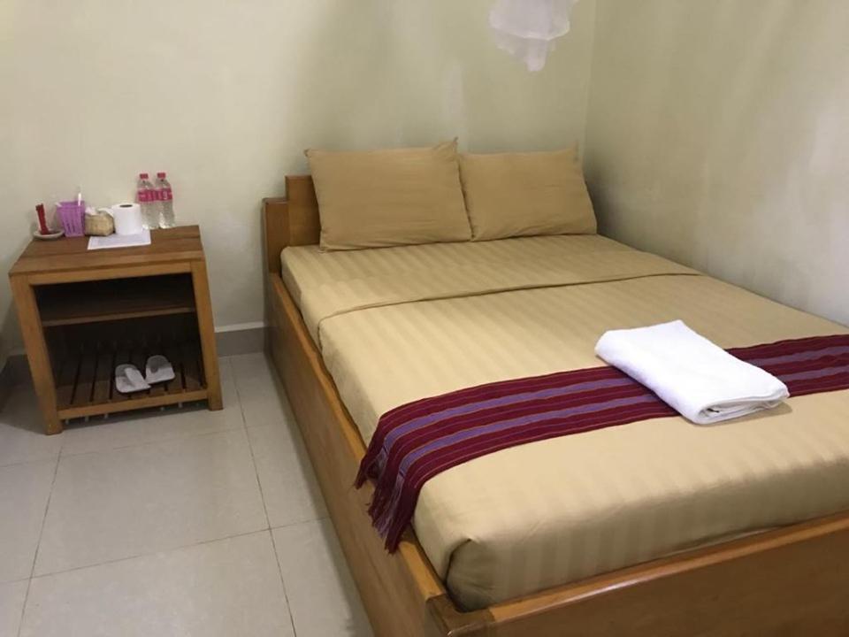 Manel Guesthouse And Restaurant Sen Monourom Dış mekan fotoğraf